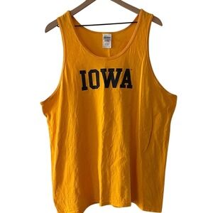 Hawkeyes‎ Tank Top Vintage university of Iowa gold men's XL muscle shirt